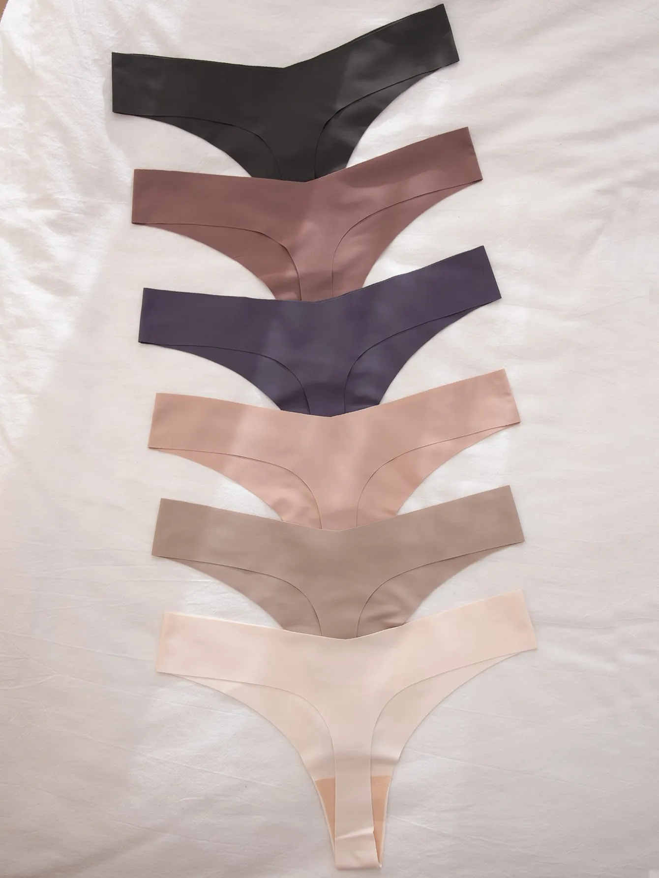 6 Pair Seamless No Show Thong Panty Set