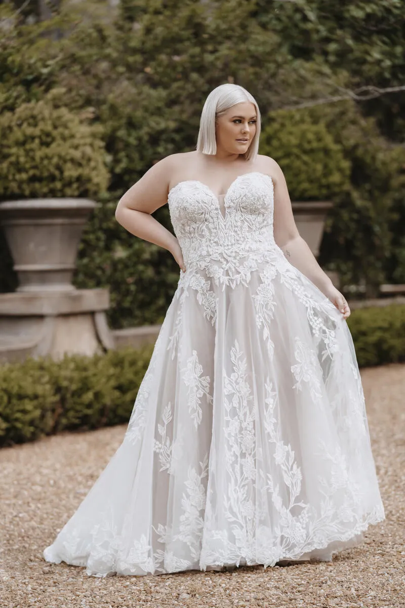 Allure Bridals Couture Dress C625