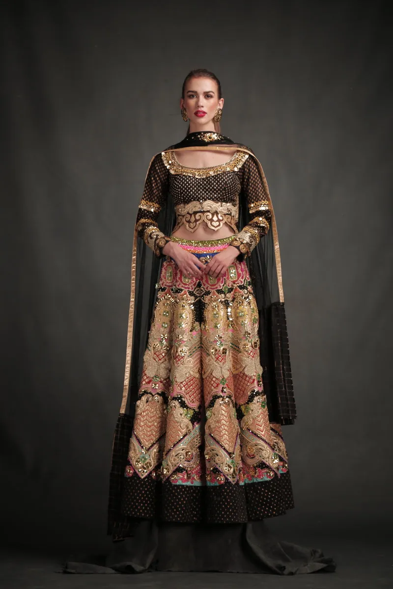 BLACK EMBROIDERED LEHENGA SET