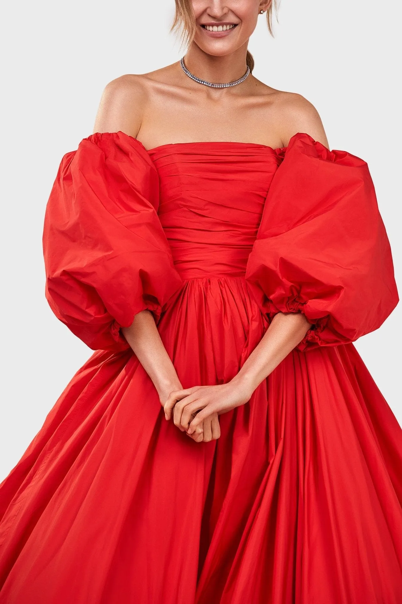 Carmen puffy dress with voluminous off-the-shoulder sleeves