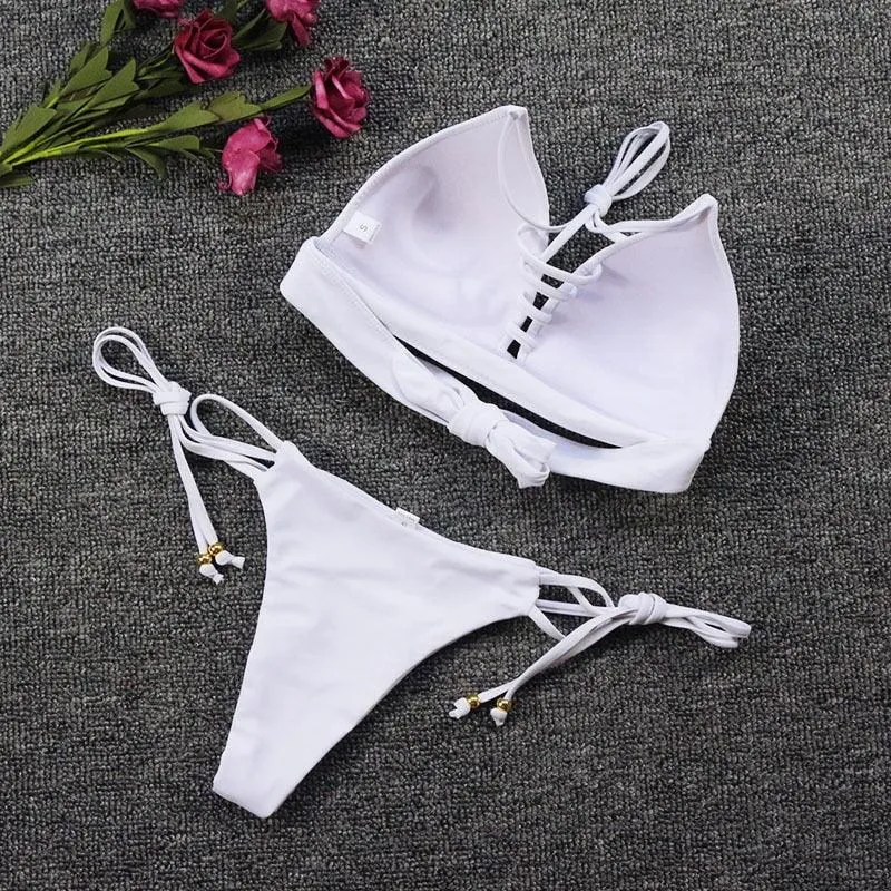 CHEEKY STRAP BANDAGE BIKINI WITH PUSH-UP TOP