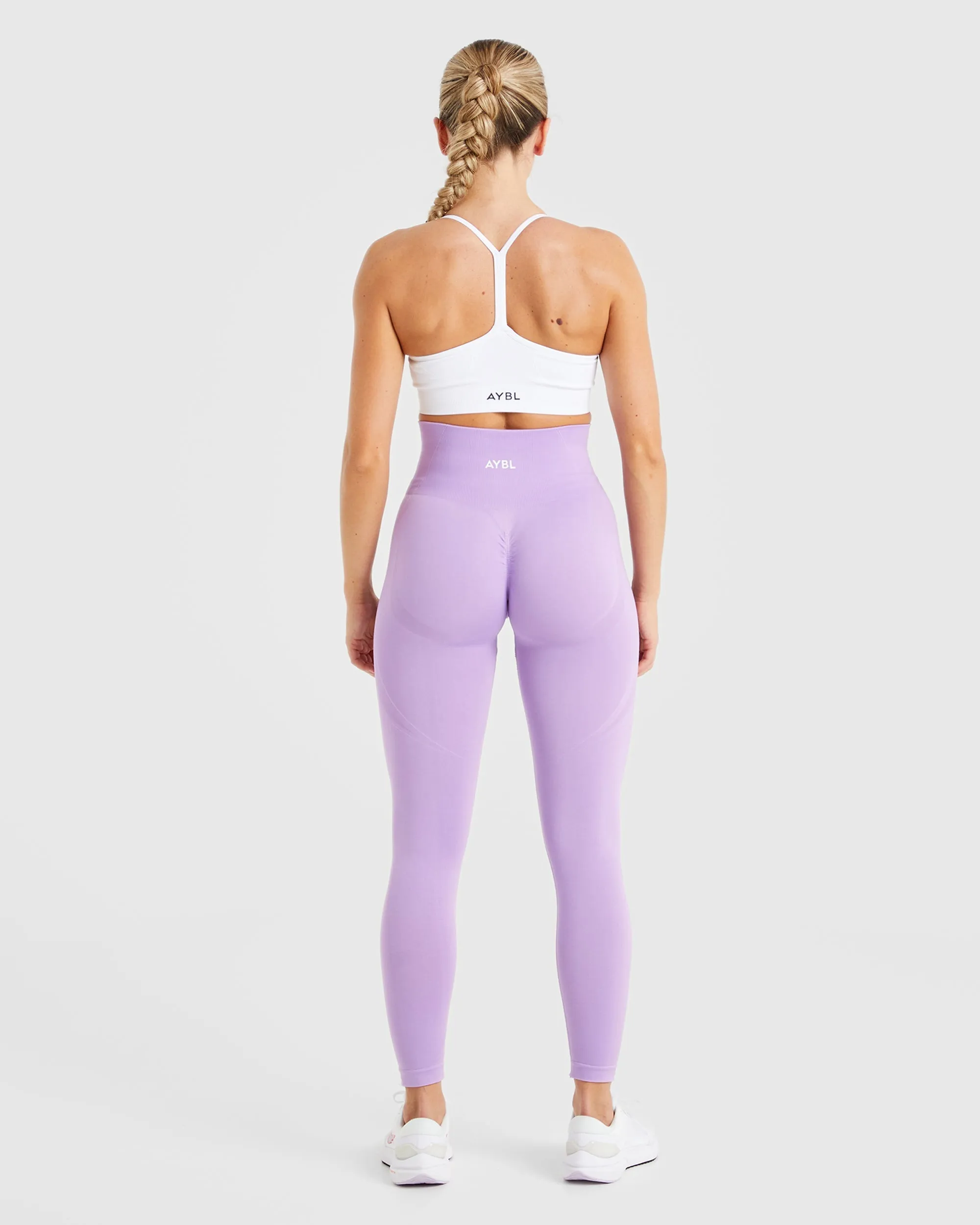 Empower Seamless Sports Bra - White