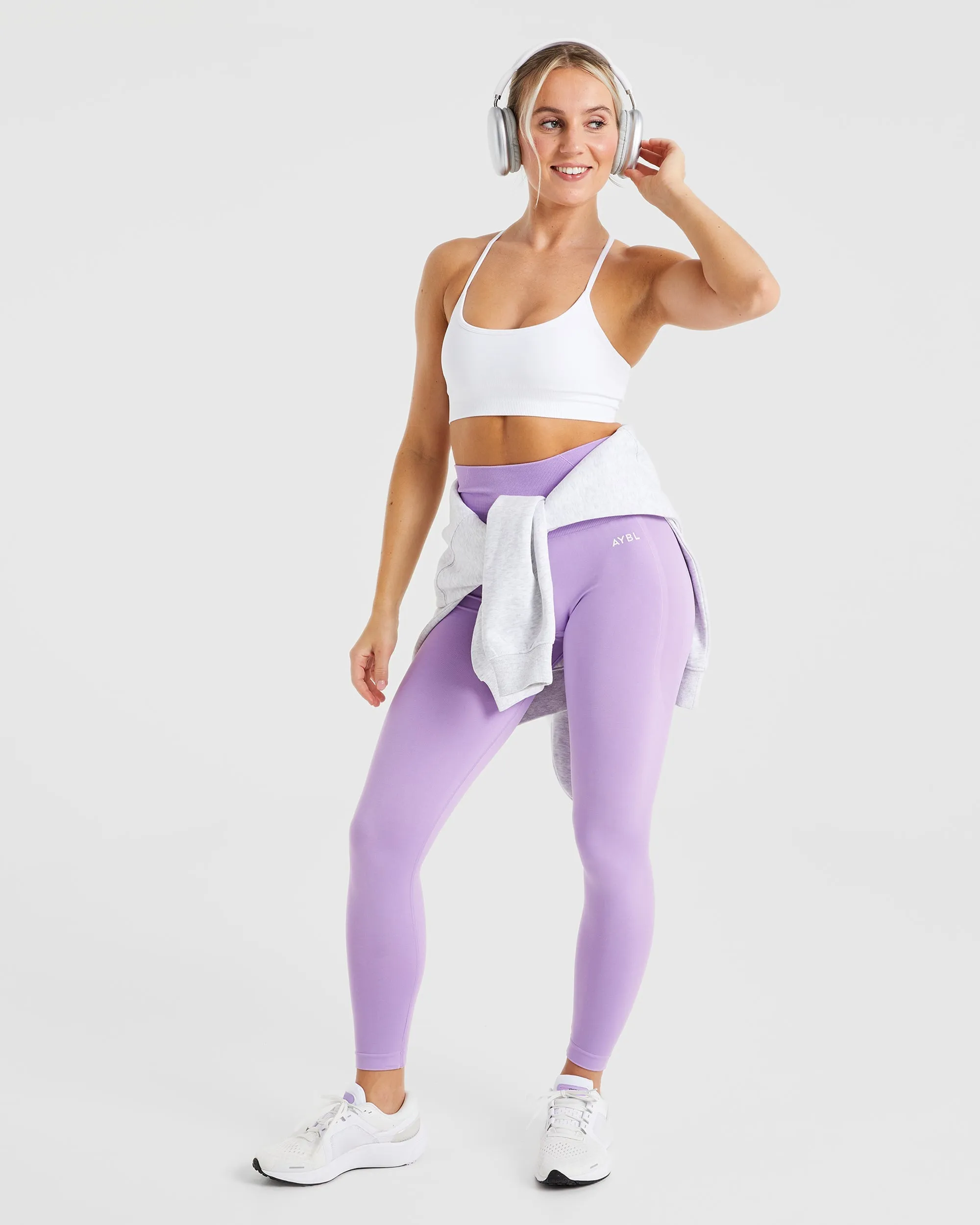 Empower Seamless Sports Bra - White