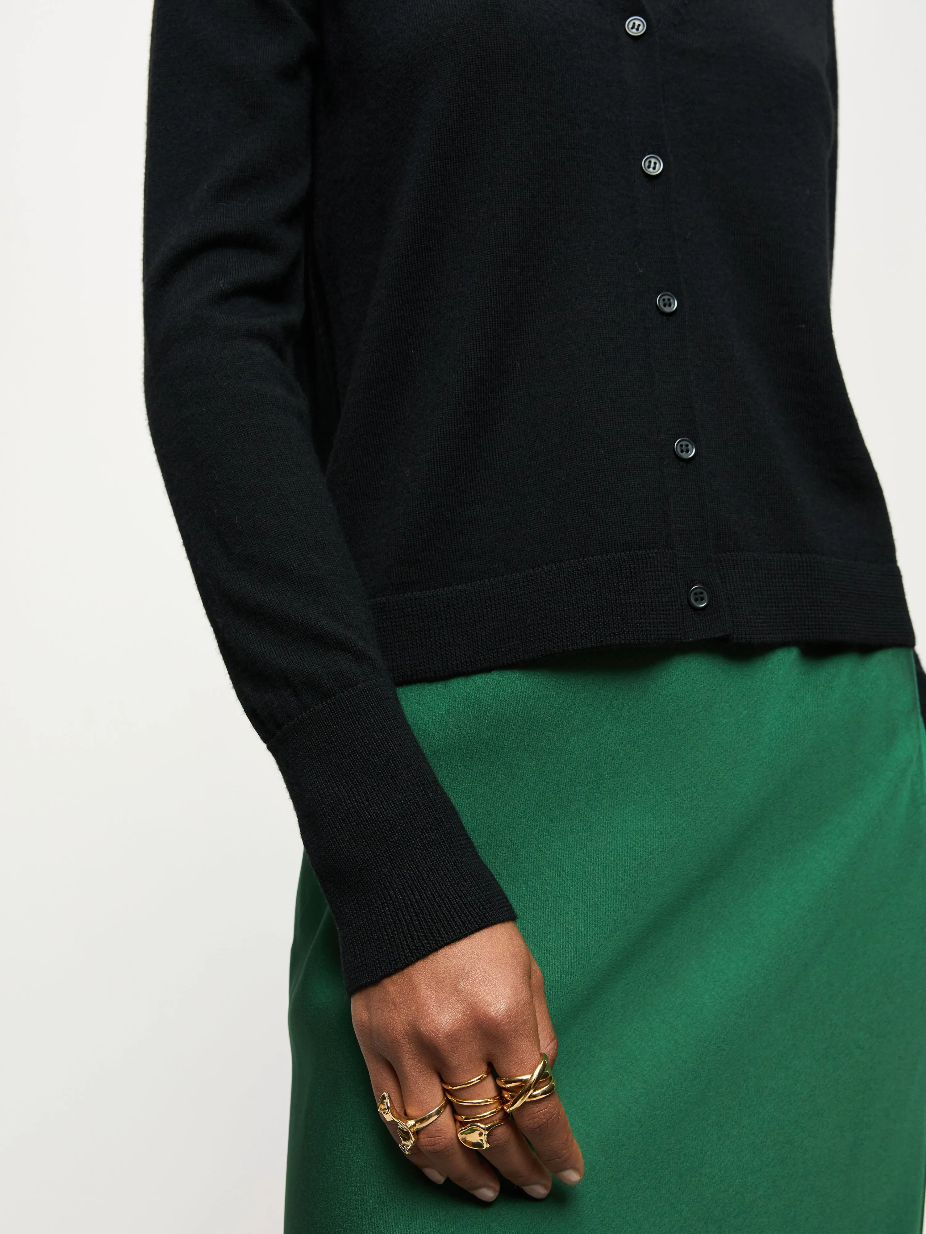 Fine Merino Cardigan | Black