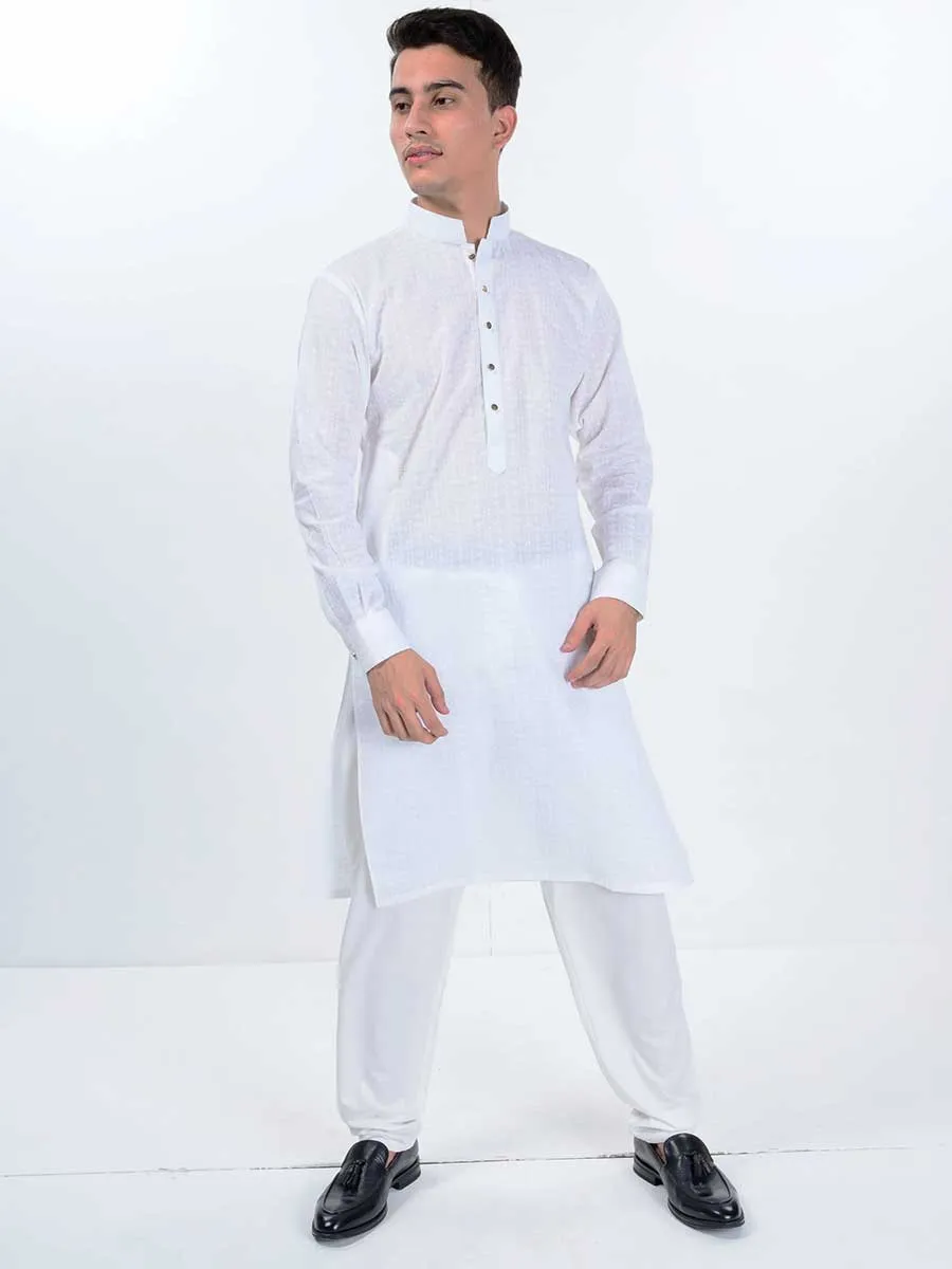 Nabeel & Aqeel Kurta Slim Chikankari White Men NKUS0056