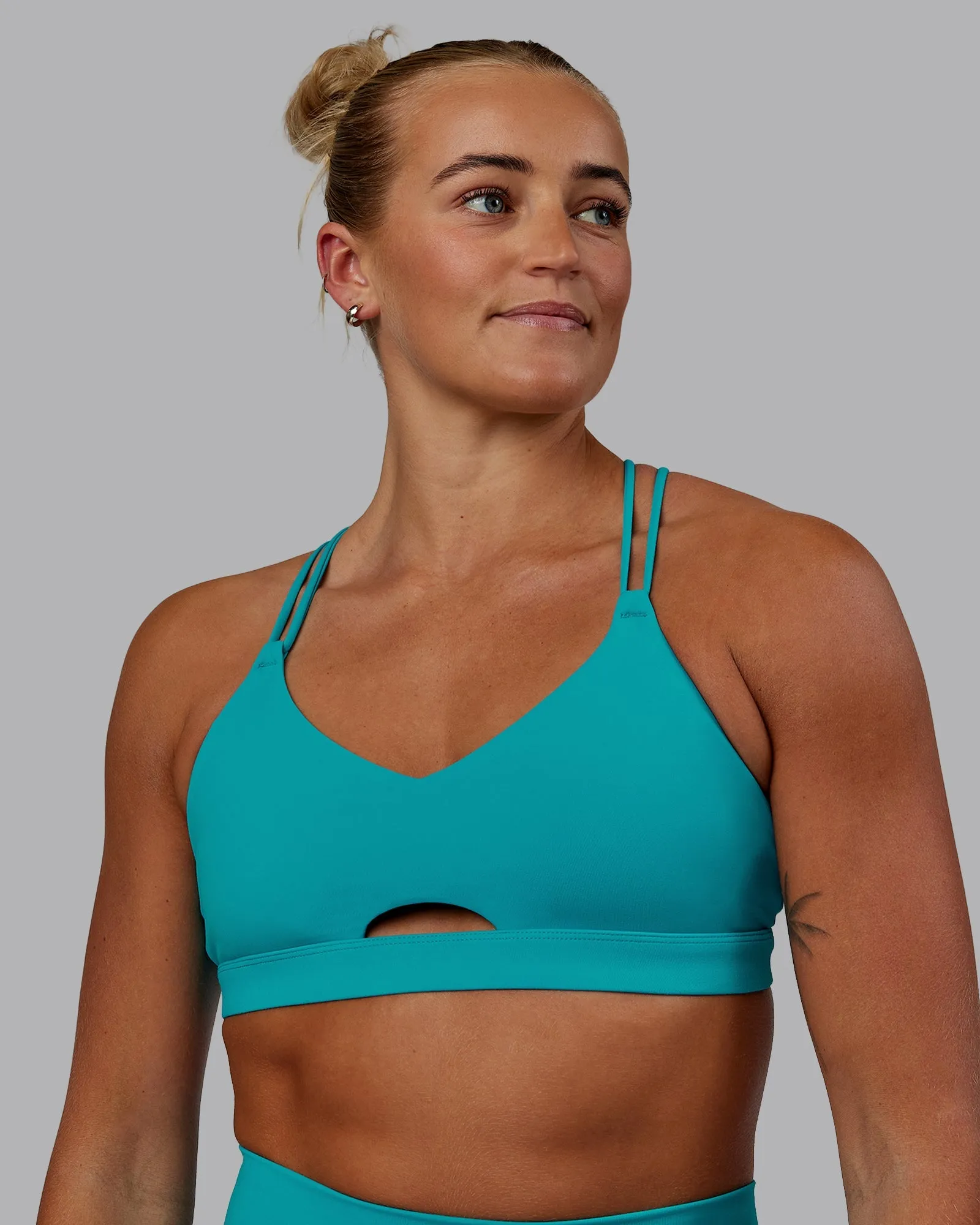 Pursue Sports Bra - Blue Bird