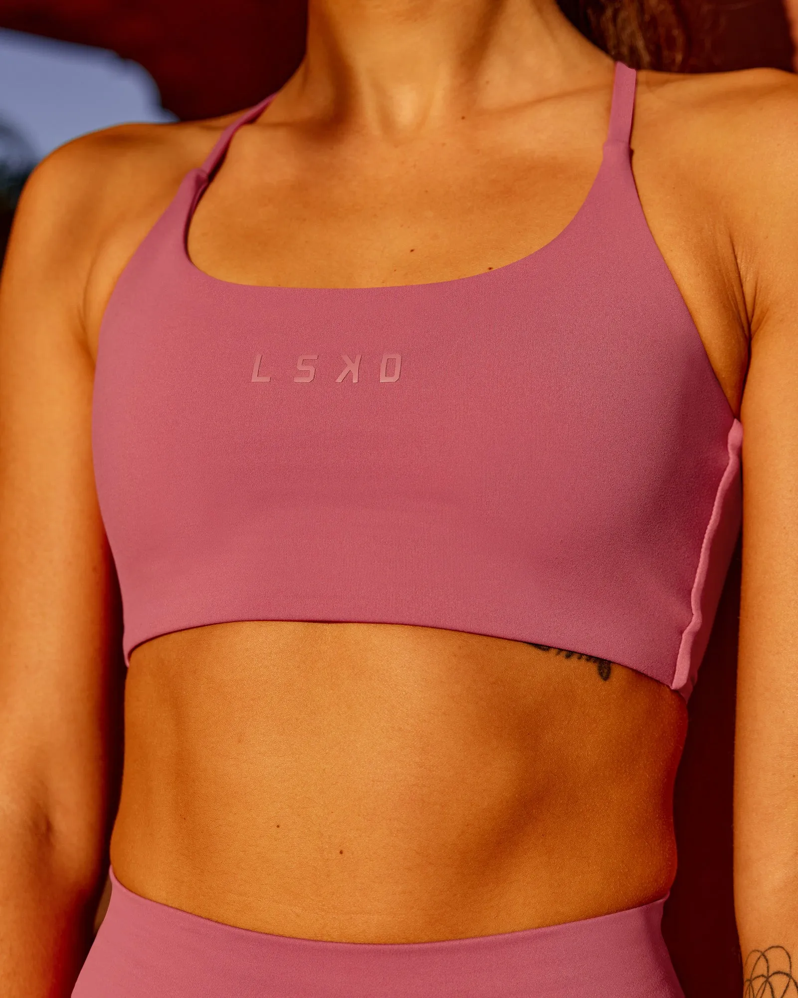 Twist Sports Bra - Mauve Haze