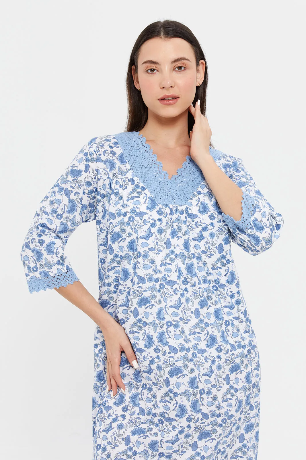 Women Blue Embellished With Lace Nightgown